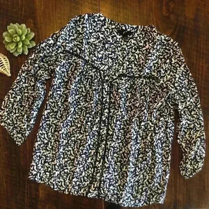 gnu | Blue & Cream Flowy Floral Blouse